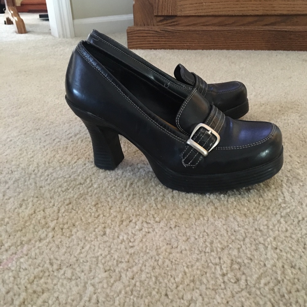 Black heels